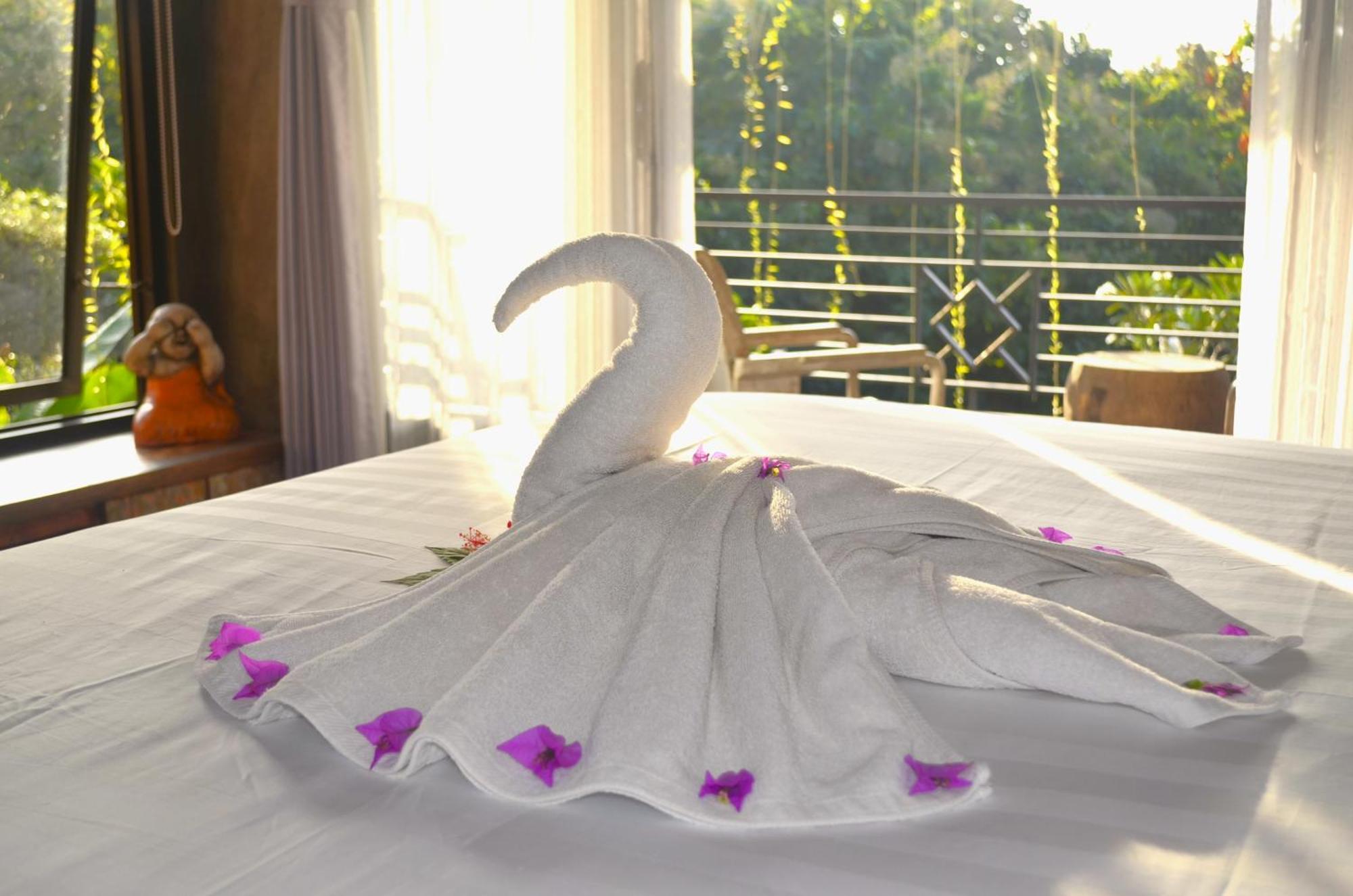 Alamanda Lovina Resort מראה חיצוני תמונה